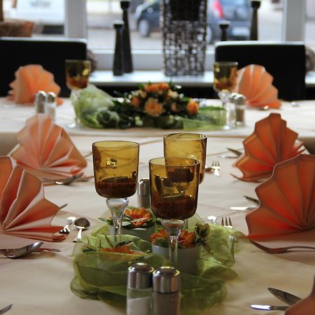 Hotel-Restaurant Holsteiner Hof Geesthacht Exteriér fotografie